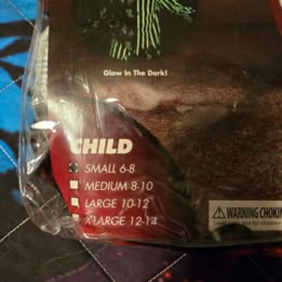 Halloween costume Glow in the Dark Killer Clown - Picture 4 of 10